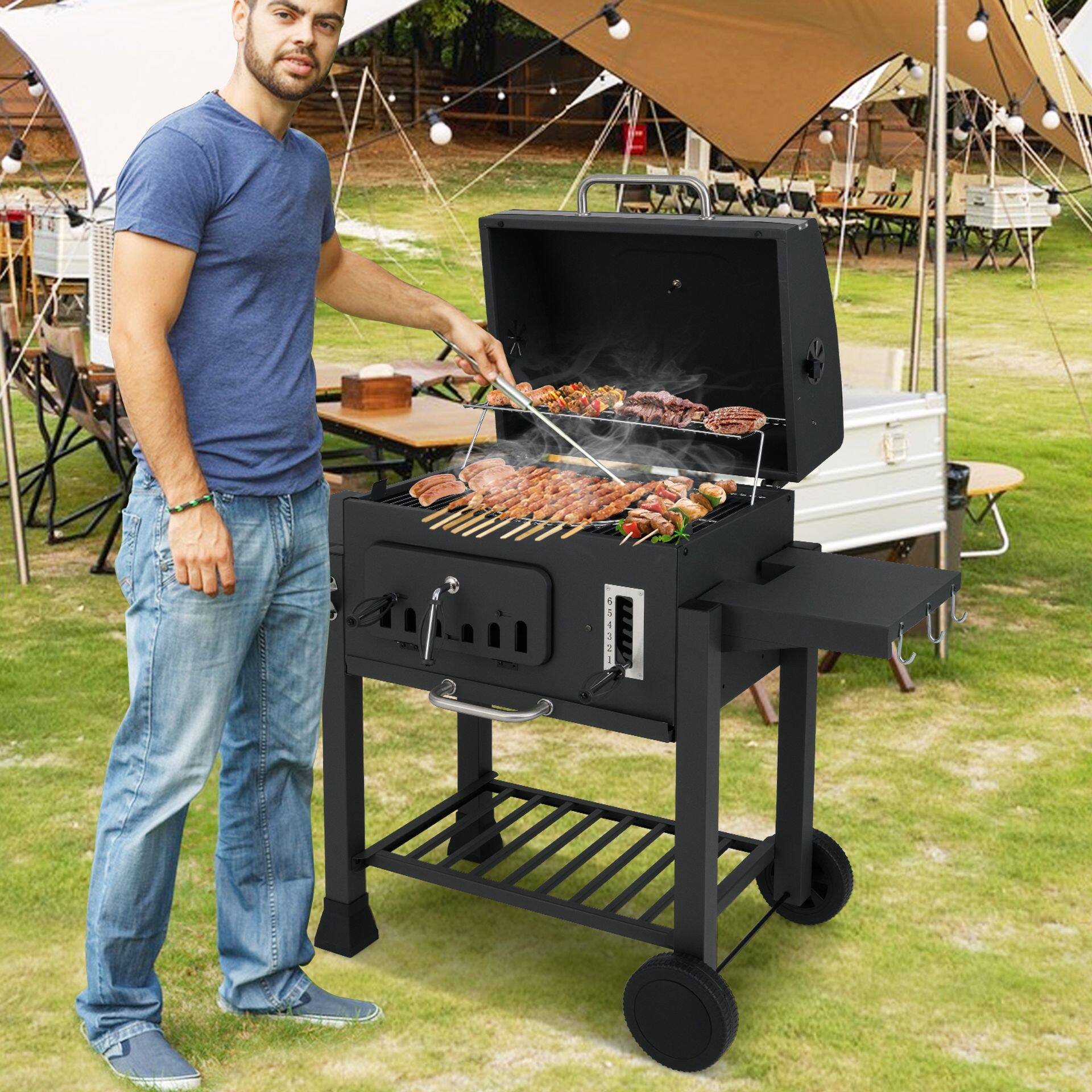 61 cm tünnikujuline söegrill kahe kokkupandava külglaua ja 544 ruuttollise küpsetusalaga