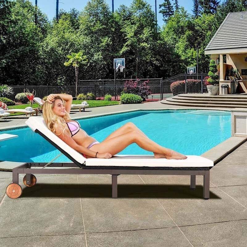 Outdoor Adjustable Chaise Lounge Chair Patio Rattan Reclining Chairs with Cushion