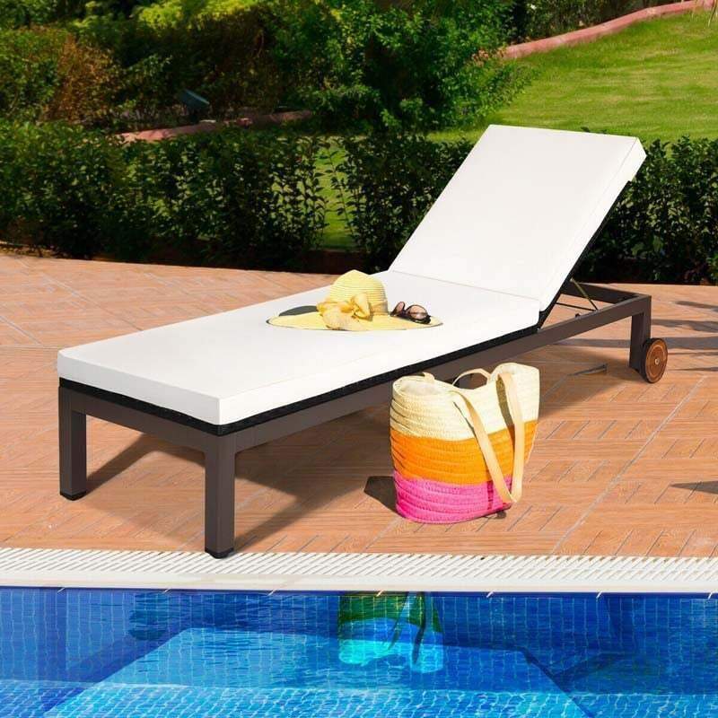 Outdoor Adjustable Chaise Lounge Chair Patio Rattan Reclining Chairs with Cushion