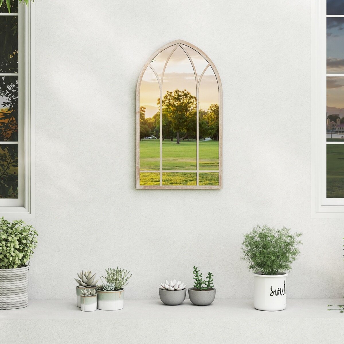 Talumaja aknapeegel, suur kaarjas seinapeegel metallraamiga, plahvatuskindel dekoratiivpeegel, sise-/välispeegel, 83 x 48 cm, maalähedane hall