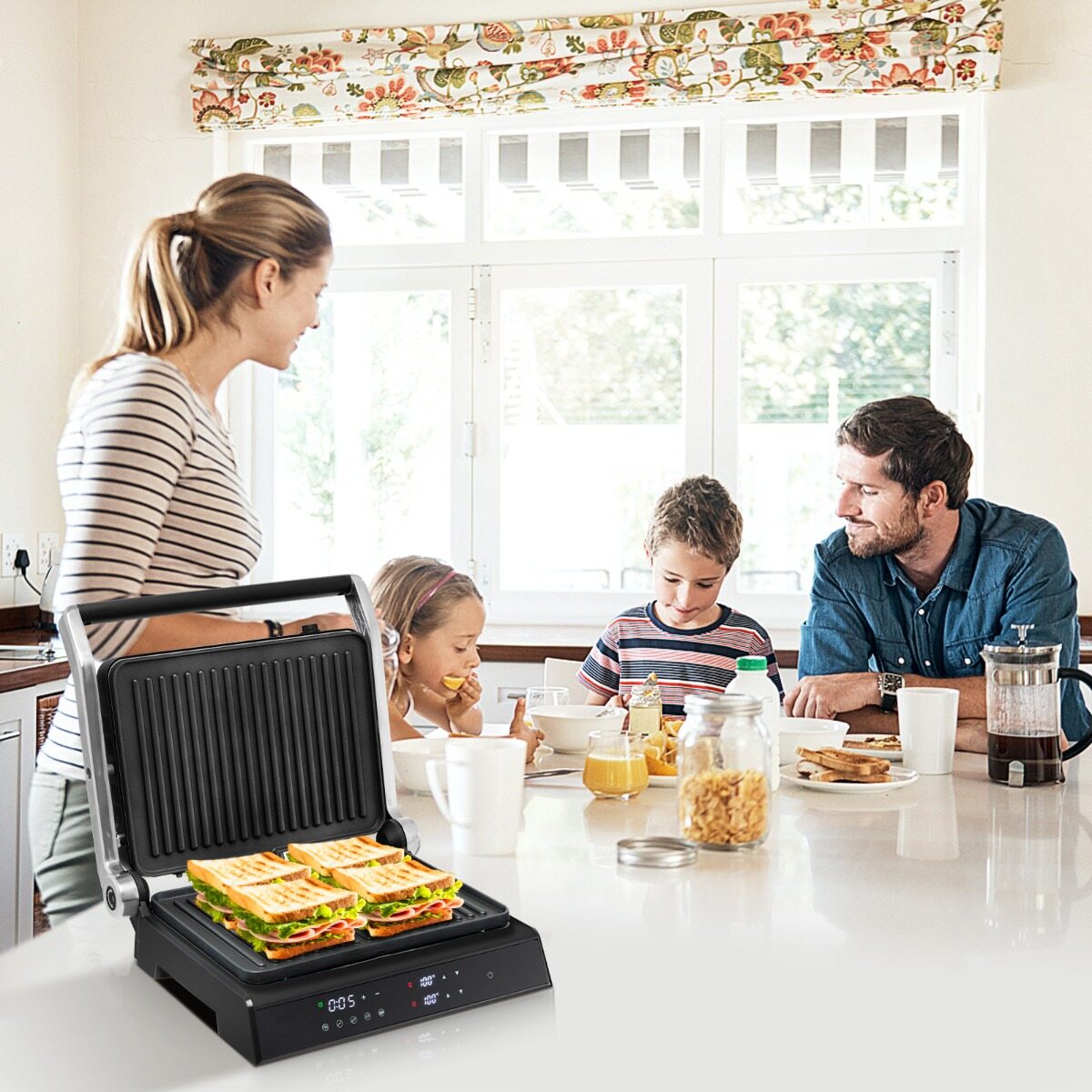 3-ühes 1200 W panini-pressgrill mittenakkuvate plaatidega, elektrigrill