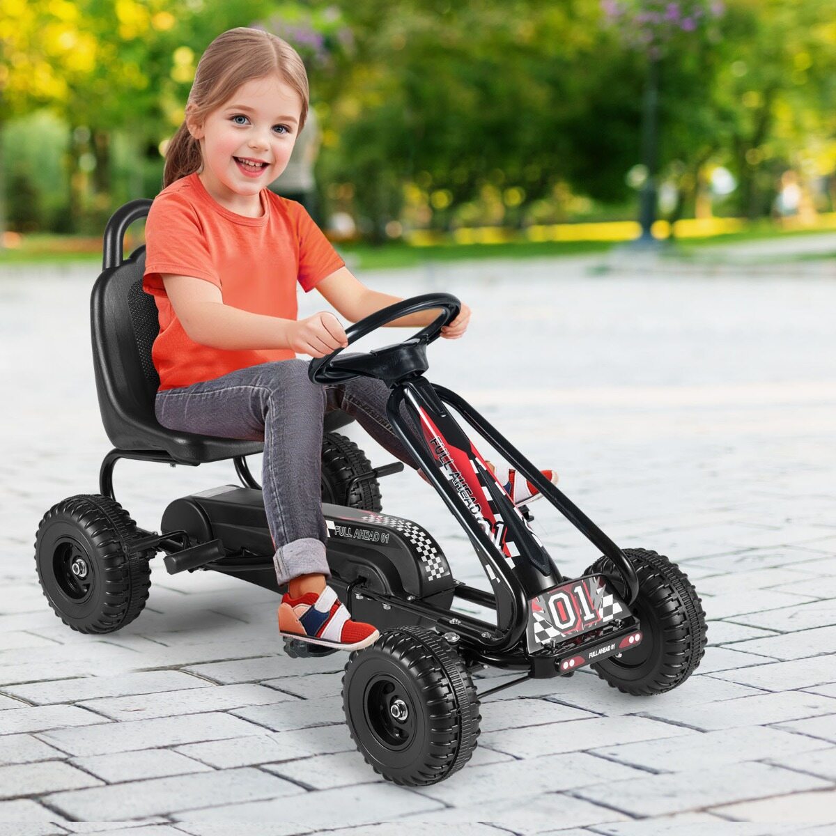 Mängukart reguleeritava istme ja stabiilse käsipiduriga, vastupidav pedaalidega kart lastele, must