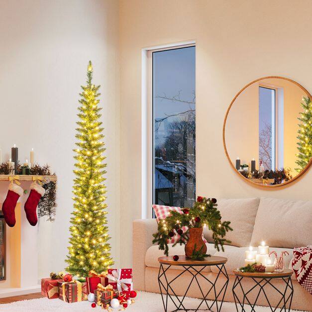 Pre-Lit Christmas Tree with Branch Tips and Warm White LED Lights-6FT Pre-Lit Christmas Tree with Branch Tips and Warm White LED Lights-6FT