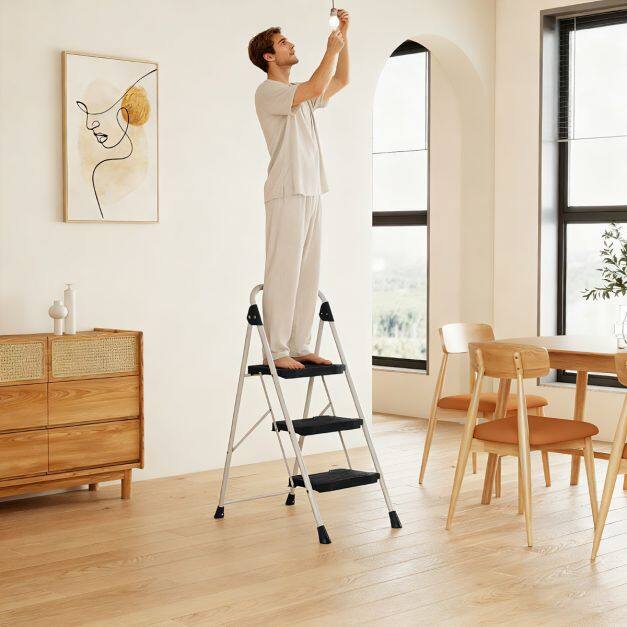 Portable ladder with padded handrail and non-slip steps, folding stepladder, black