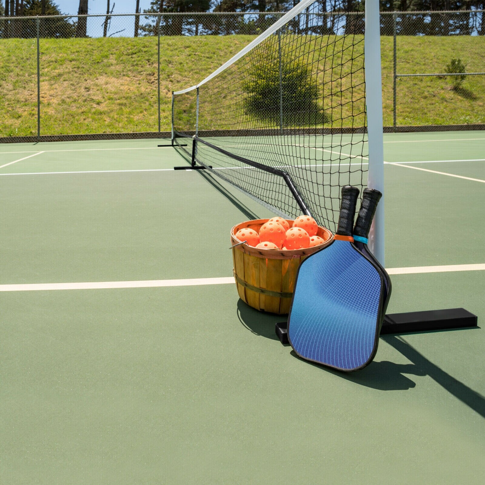 22 jala pikkune kaasaskantav pickleballi võrgusüsteem koos kandekotiga sise- ja välistingimustes mängimiseks