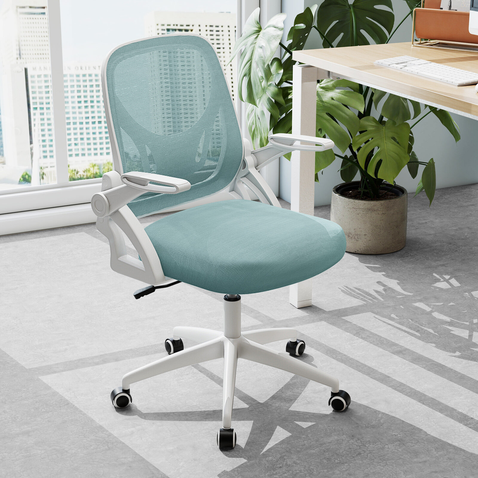 Ergonoomiline arvutilaua tool nimmetoe ja ülespööratavate käetugedega - tumesinine