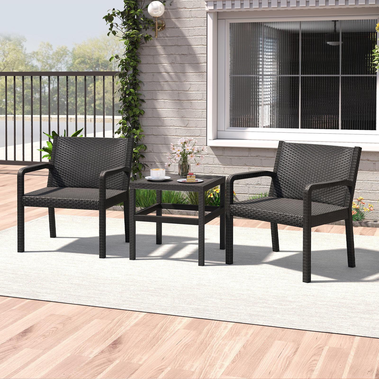 3-osaline terrassimööbli komplekt, 2 modernset rotangist tugitooli ja 64 cm Squire abilauda - must