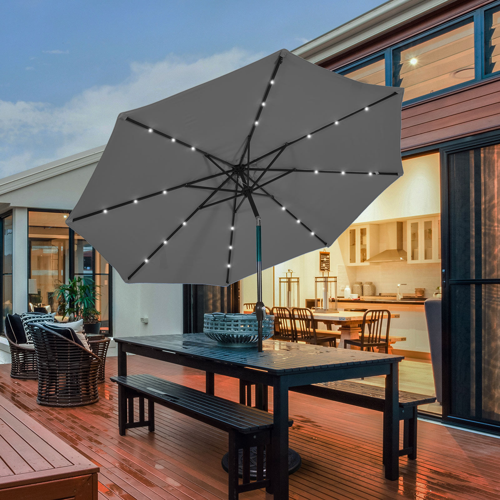 10 jala pikkune õueala päikesevari eredate päikeseenergial töötavate LED-tuledega - hall