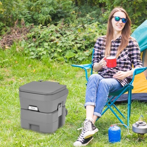 5,3 gallonit mahutavusega 20 l kaasaskantav reisitualett-pott