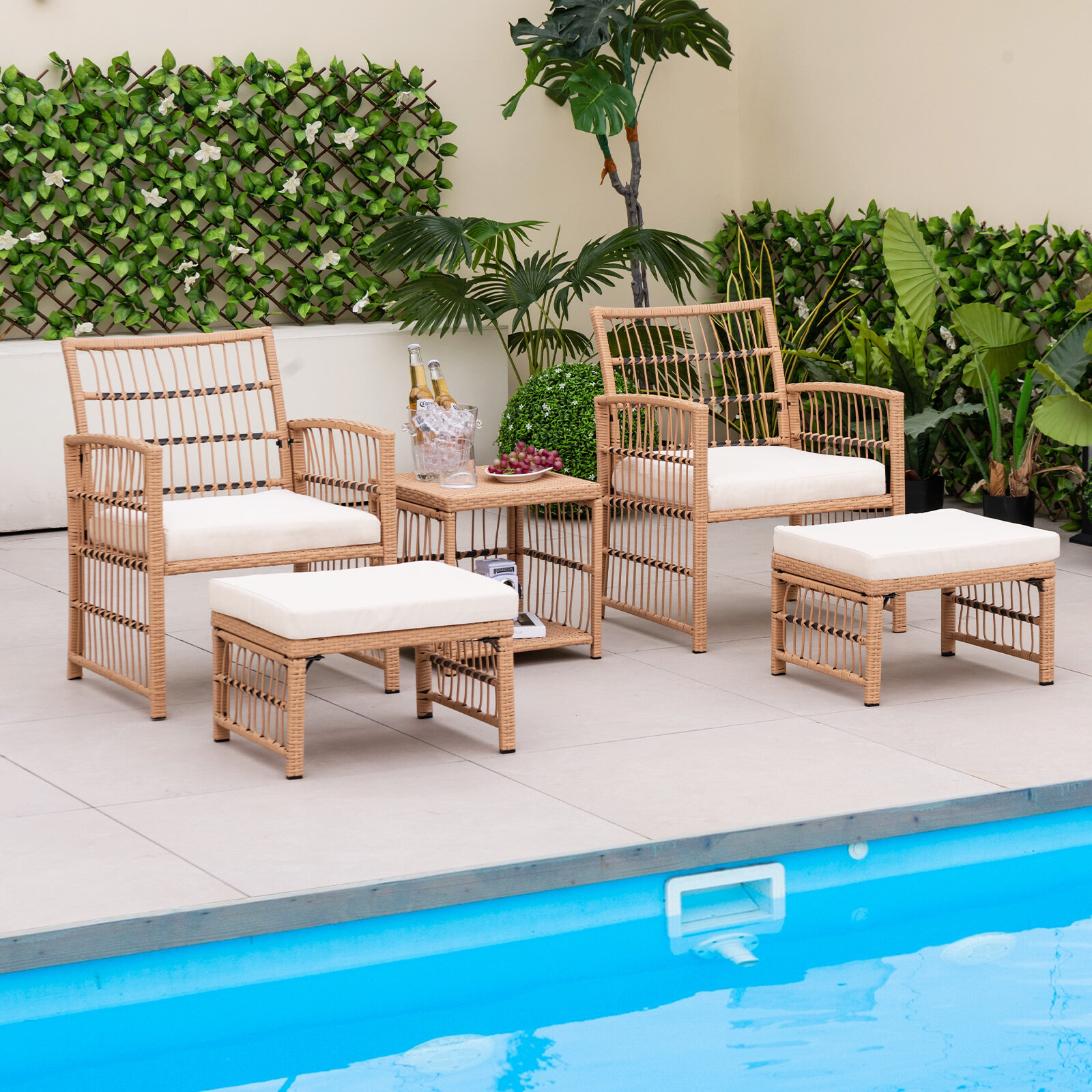 5-osaline vitstest diivanikomplekt terrassile, istme- ja seljatoepatjadega - naturaalne