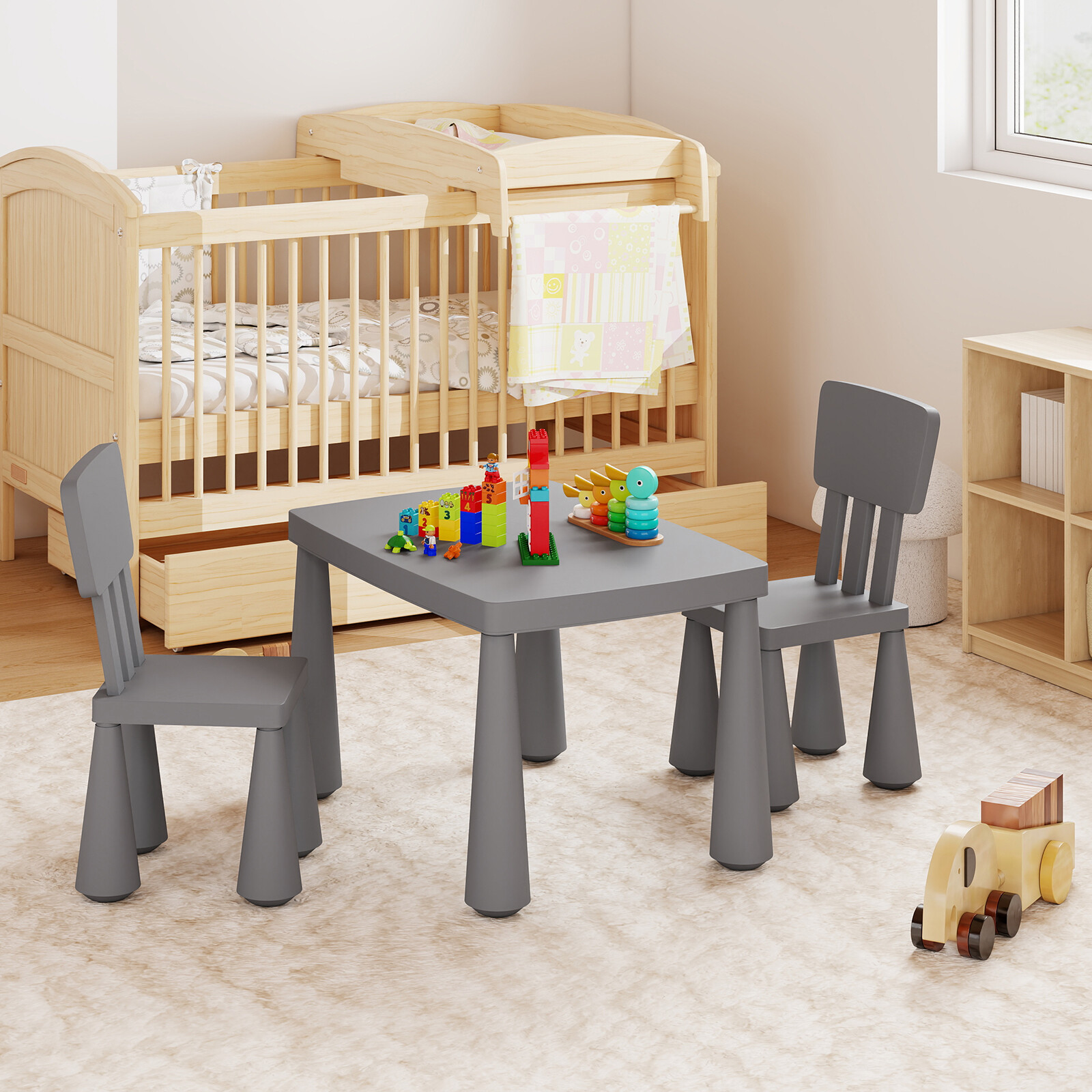 Dettaglio prodotto - Set tavolo e sedie bambini in PP